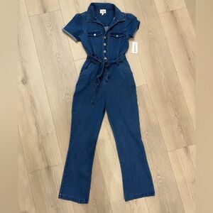 NWT 7th & Hudson blue denim jumpsuit size small women’s